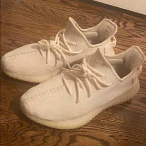 Men’s yeezys 8.5